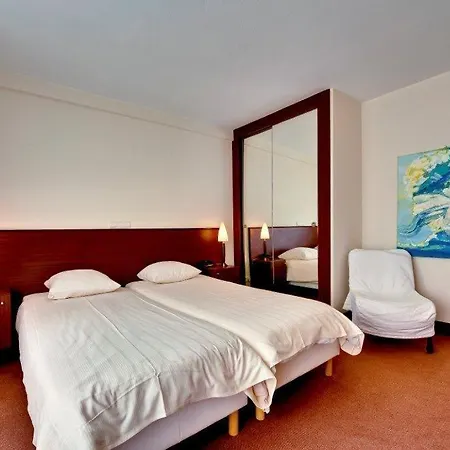 Hotel Azur 3*