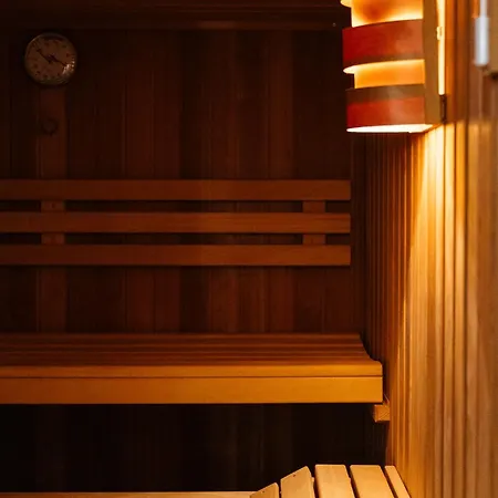 Boutique Azur 3* De Haan